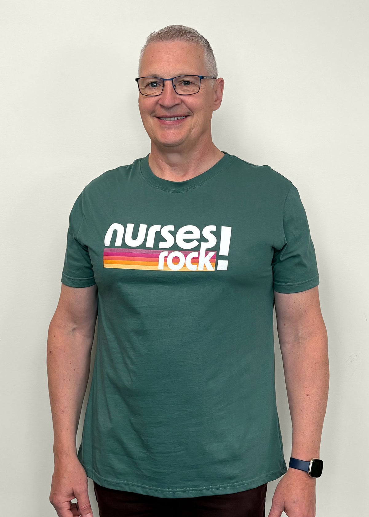 "Nurses Rock!" Retro Green Unisex T-Shirt