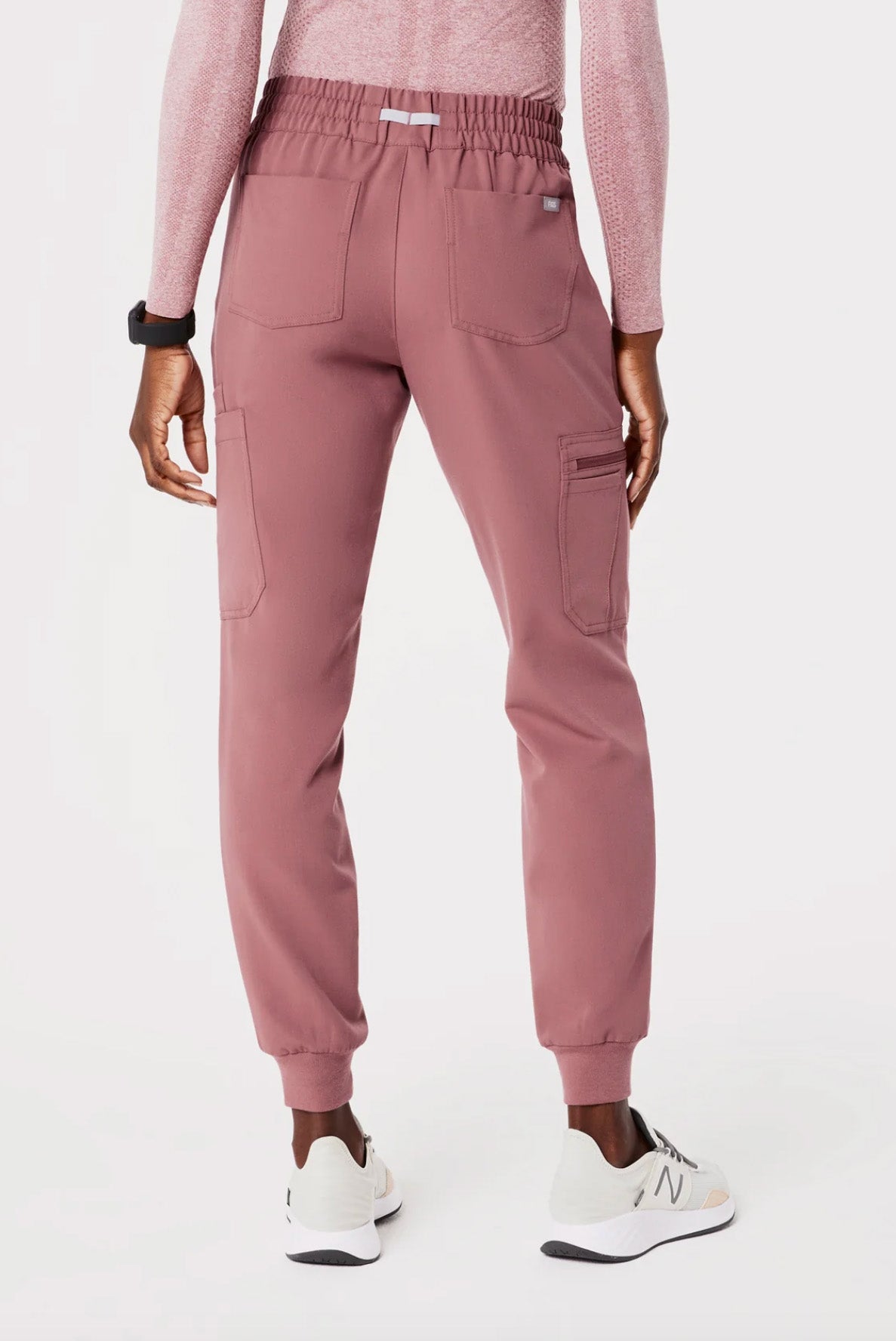 Figs Womans Uman Relaxed Jogger Scrub Pant